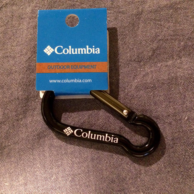 Columbia(コロンビア)の未使用/columbia コロンビア カラビナ スポーツ/アウトドアのスポーツ/アウトドア その他(その他)の商品写真