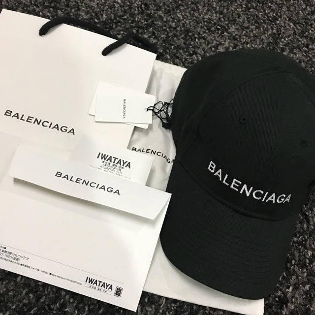 balenciaga  cap