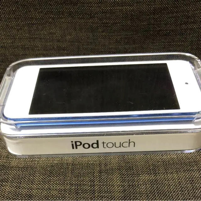 iPod touch(アイポッドタッチ)のiPodtouch 第6世代 16GB スマホ/家電/カメラのオーディオ機器(ポータブルプレーヤー)の商品写真
