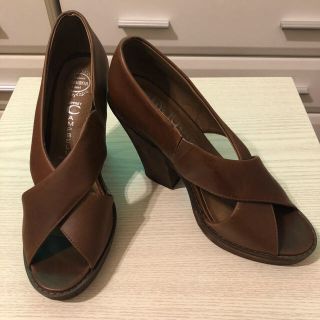 ジェフリーキャンベル(JEFFREY CAMPBELL)のjeffrey campbell ジェフリーキャンベル レザーサンダル(サンダル)