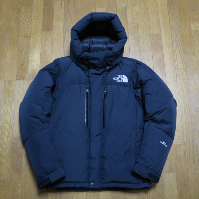 THE NORTH FACE(ザノースフェイス)の送料込み！ノースフェイス バルトロライトジャケット 黒 ブラック M メンズのジャケット/アウター(ダウンジャケット)の商品写真