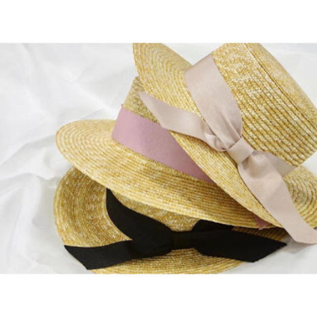ribbon boater hat