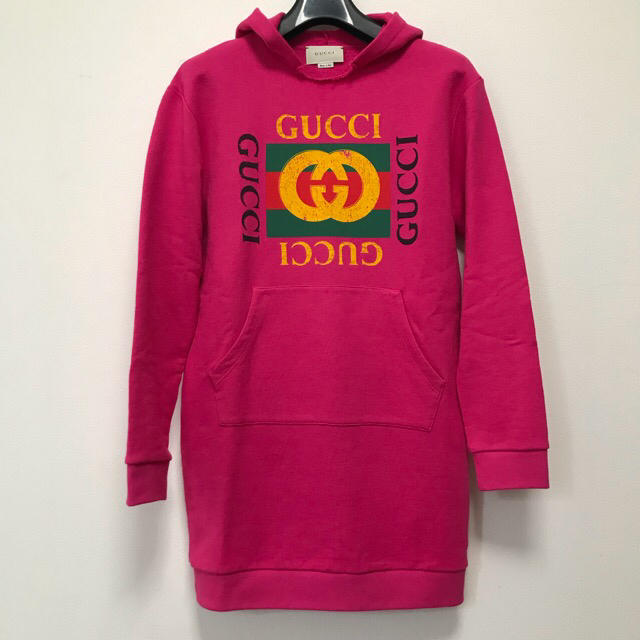 Gucci(グッチ)の幸子様 専用 GUCCI 18SS ヴィンテージ ロゴ キッズ パーカー レディースのトップス(パーカー)の商品写真