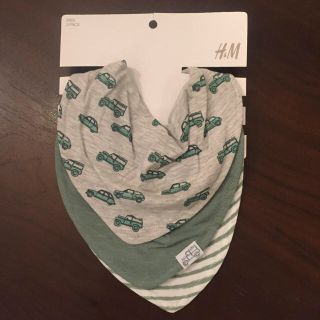 エイチアンドエム(H&M)の新品 スタイ よだれかけ三枚セット(ベビースタイ/よだれかけ)