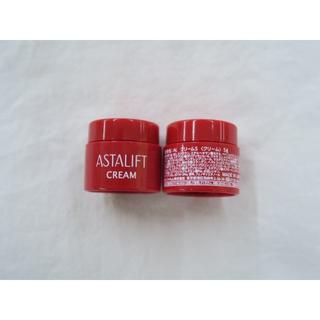 アスタリフト(ASTALIFT)のクリームS 25g　5g×5個　1か月分 フジ　アスタリフト(フェイスクリーム)