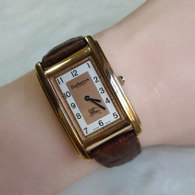 BURBERRY(バーバリー)のバーバリー腕時計　ボーイズクォーツ メンズの時計(腕時計(アナログ))の商品写真