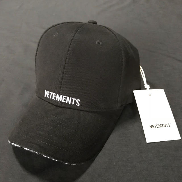 【VETEMENTS】ヴェトモン キャップ