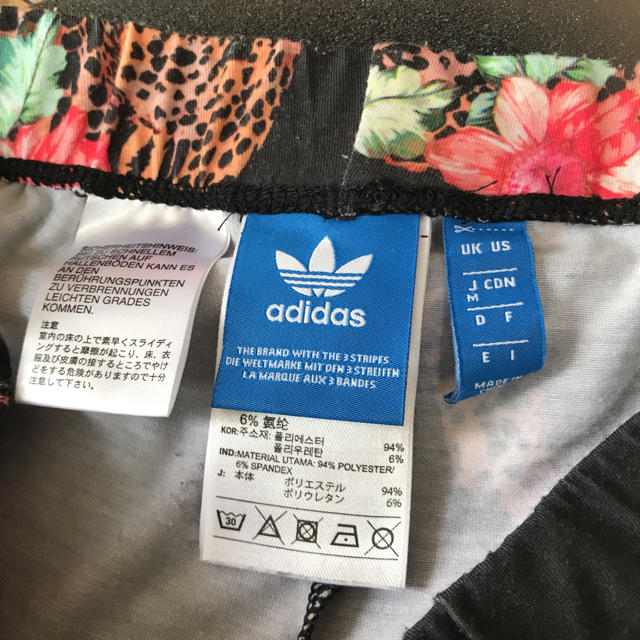 adidas(アディダス)のadidas レギンス レディースのレッグウェア(レギンス/スパッツ)の商品写真