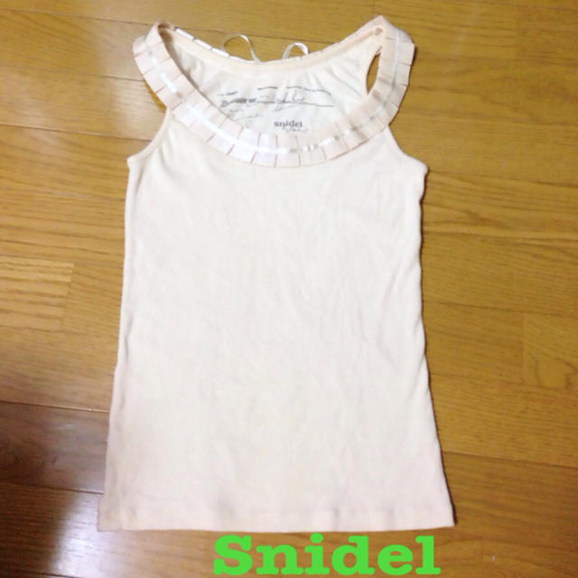 SNIDEL(スナイデル)のSnidel☆ベージュタンクトップ レディースのトップス(タンクトップ)の商品写真