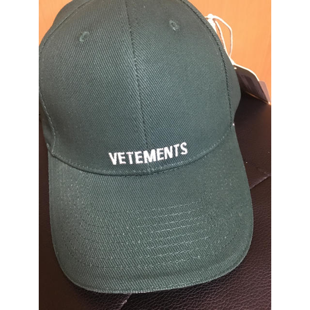 帽子最終値下げ vetements cap