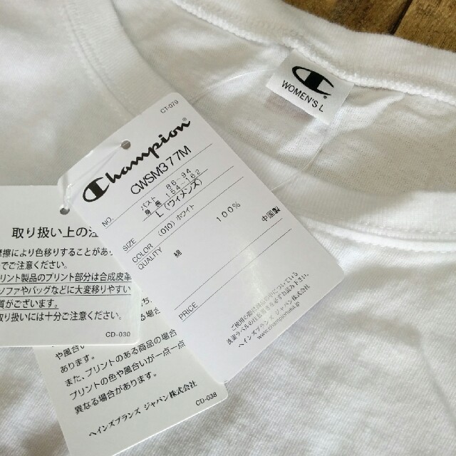 Champion(チャンピオン)の最安値新品【L】championTシャツ レディースのトップス(Tシャツ(半袖/袖なし))の商品写真