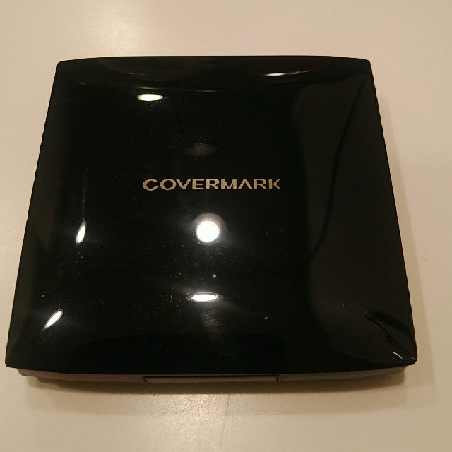 COVERMARK(カバーマーク)のCOVERMARK アイカラーパレット コスメ/美容のベースメイク/化粧品(アイシャドウ)の商品写真