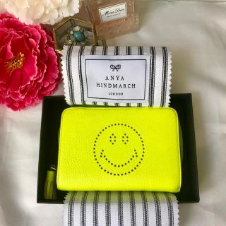 アニヤハインドマーチ(ANYA HINDMARCH)の⭐️付属品完備⭐️ コンパクトウォレット(財布)