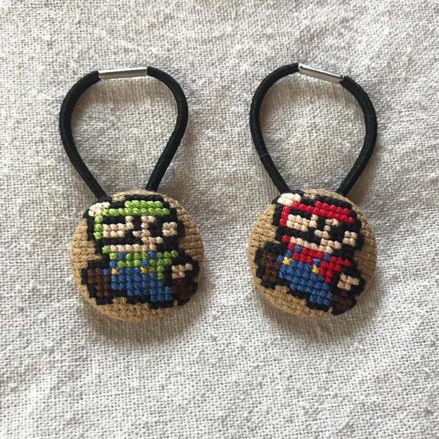 ハンドメイド マリオ ルイージ ヘアゴム くるみボタン クロスステッチの通販 By Shop ざぶざぶ ラクマ