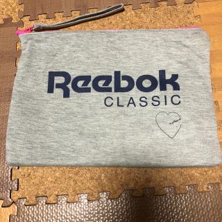 リーボック(Reebok)の【値下げしました！】Reebok☆ポーチ(ポーチ)