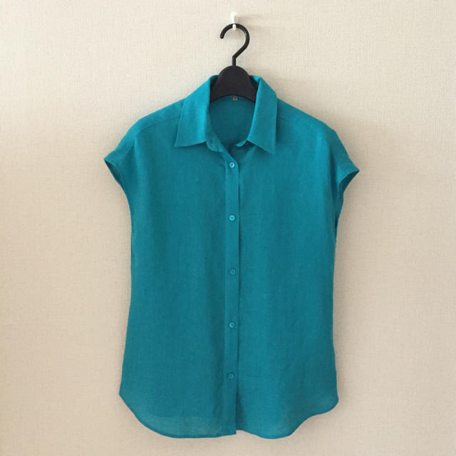 VIAGGIO BLU(ビアッジョブルー)のビアッジョブルー♡麻100%のきれい色シャツ レディースのトップス(シャツ/ブラウス(半袖/袖なし))の商品写真