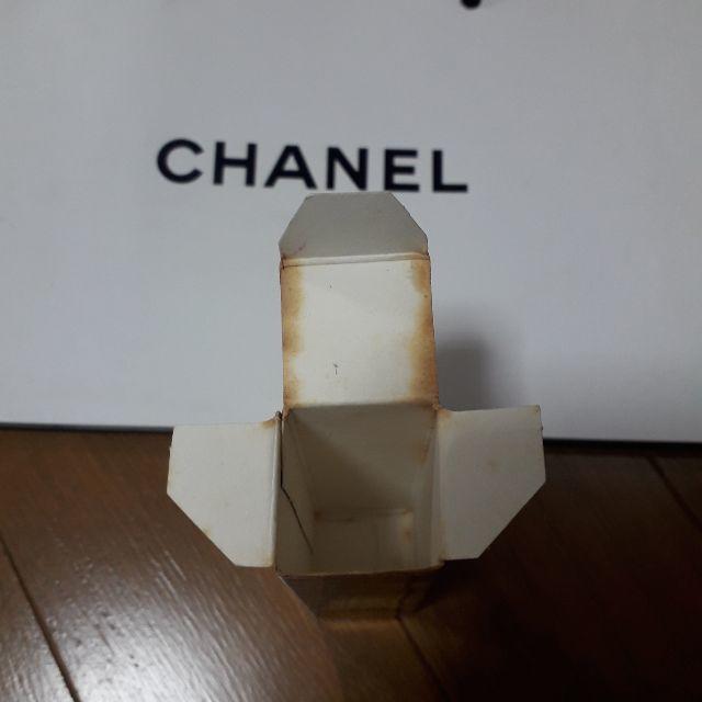 CHANEL(シャネル)のシャネル　新品未使用　口紅　５６番　箱に難あり コスメ/美容のコスメ/美容 その他(その他)の商品写真