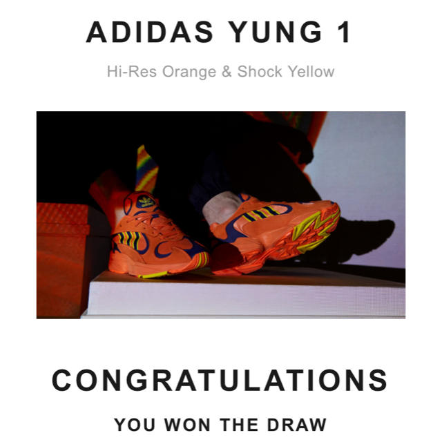 adidas(アディダス)のADIDAS YUNG 1 メンズの靴/シューズ(スニーカー)の商品写真