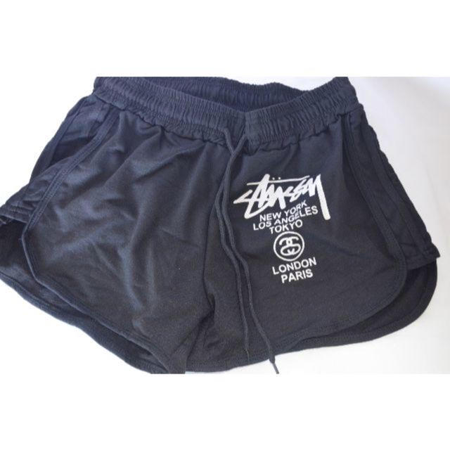 STUSSY(ステューシー)の送料無料 STUSSY ショートパンツ ブラック レディースのパンツ(ショートパンツ)の商品写真