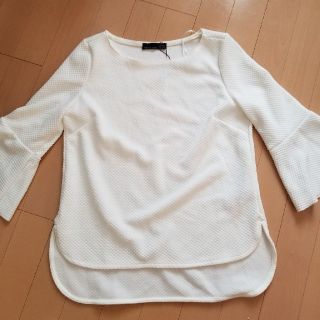 ザラ(ZARA)のZARA新品トップス(カットソー(長袖/七分))