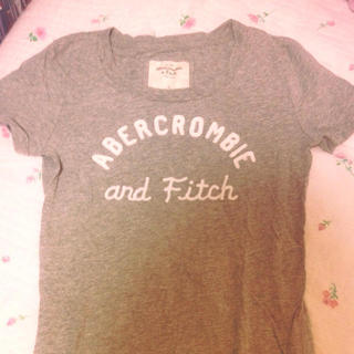 アバクロンビーアンドフィッチ(Abercrombie&Fitch)のアバクロ♡Tシャツ(Tシャツ(半袖/袖なし))