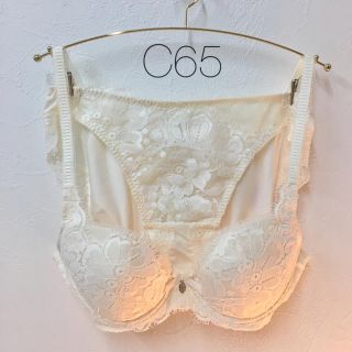 トリンプ(Triumph)のゆり様専用♡【新品】C65 アモスタイル Dress ブラ&ショーツセット(ブラ&ショーツセット)