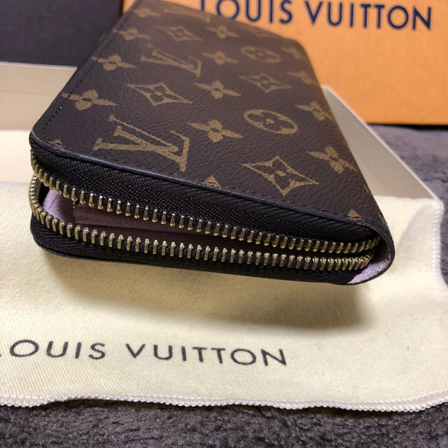 LOUIS VUITTON(ルイヴィトン)のルイブィトン  ジッピーウォレットローズバレリーヌ美品 レディースのファッション小物(財布)の商品写真