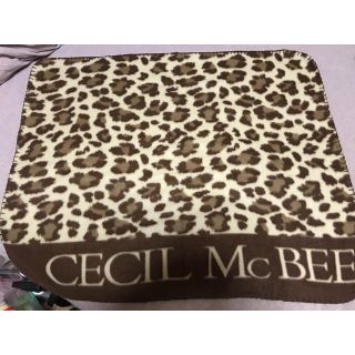 セシルマクビー(CECIL McBEE)のノベルティ(？)セシルマクビー「ブランケット」(ノベルティグッズ)