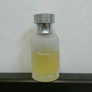 バーバリー(BURBERRY)のバーバリー ウィークエンド 50ml(ユニセックス)