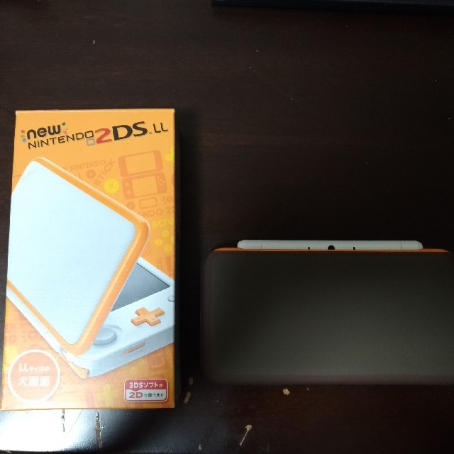 携帯用ゲーム機本体Nintendo 2DSLL 美品