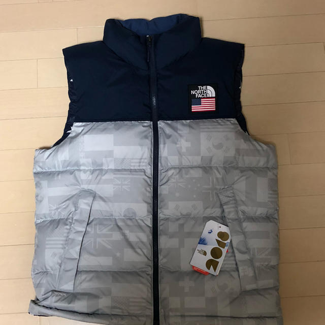 THE NORTH FACE(ザノースフェイス)のTHE NORTH FACE ノースフェイスインターナショナルダウンベスト M メンズのジャケット/アウター(ダウンベスト)の商品写真