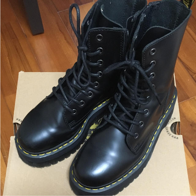 ブーツDr.Martens JADON ドクターマーチンジェードン8ホール uk5