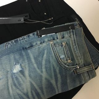 サンローラン(Saint Laurent)のamiri スラッシャースキニージーンズ 28 ブラック(デニム/ジーンズ)