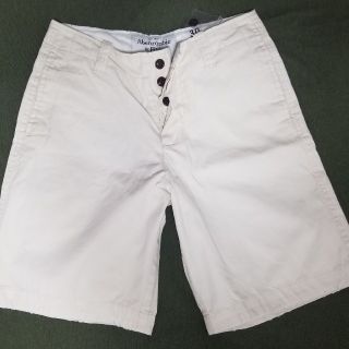 アバクロンビーアンドフィッチ(Abercrombie&Fitch)のアバクロ　【新品】Abercrombie&Fitch　ショートパンツ(ショートパンツ)