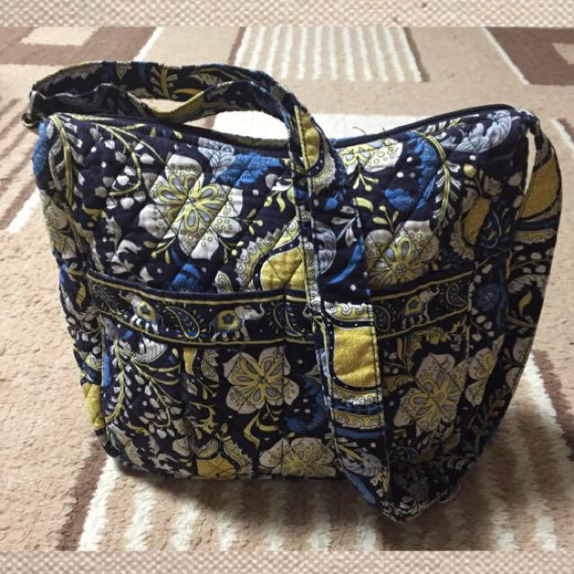 Vera Bradley(ヴェラブラッドリー)の【USED】ヴェラブラッドリー バッグ レディースのバッグ(ショルダーバッグ)の商品写真