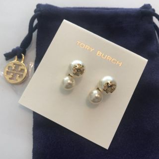 トリーバーチ(Tory Burch)のトリーバーチ  新品 在庫品 パール パールピアス (ピアス)