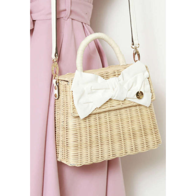 ストローバ JILL by JILLSTUART ジルバイジルスチュアート♡カゴバッグの通販 by はな ジルスチュアート 籠ハンドバッグ