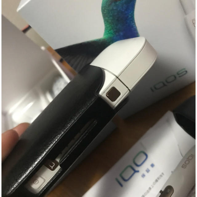 IQOS(アイコス)のアイコス 2.4プラス ホワイト ココ様専用 メンズのファッション小物(タバコグッズ)の商品写真