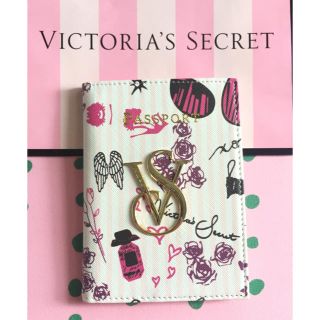 ヴィクトリアズシークレット(Victoria's Secret)のVictoria’s Secret「新品」パスポートケース カバー(名刺入れ/定期入れ)