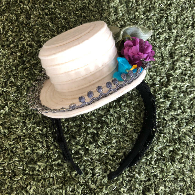 CA4LA(カシラ)のバラ色の帽子　カチューシャハット レディースのヘアアクセサリー(カチューシャ)の商品写真