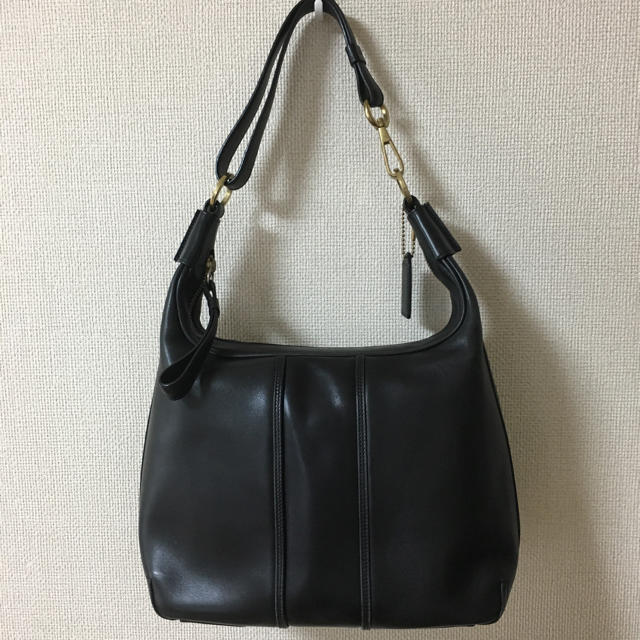 良品！COACH 本革セミショルダーバッグレディース