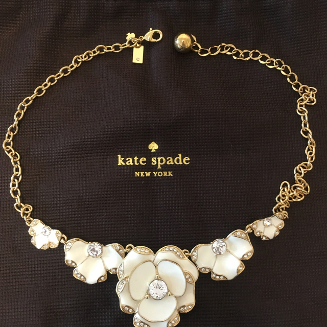 kate spade new york(ケイトスペードニューヨーク)の♠️kate spade♠️ ケイトスペード ビジュー ネックレス レディースのアクセサリー(ネックレス)の商品写真
