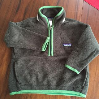 パタゴニア(patagonia)のジップ付きフリース(ジャケット/上着)