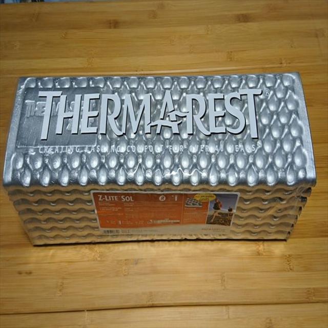 THERMAREST(サーマレスト)のTHERMAREST Z-Lite Sol サーマレスト Zライト ソル R スポーツ/アウトドアのアウトドア(寝袋/寝具)の商品写真