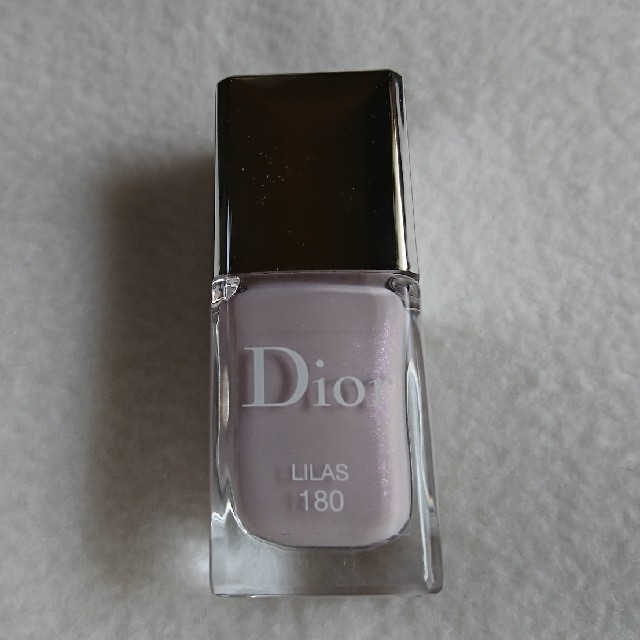 Dior(ディオール)のディオール・ネイル【中古品】 LILAS180 コスメ/美容のネイル(ネイル用品)の商品写真