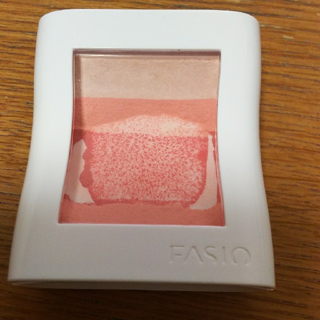 Fasio(ファシオ)のFASIO  チークケース コスメ/美容のベースメイク/化粧品(チーク)の商品写真