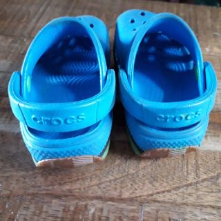 クロックス(crocs)のcrocs   キッズ(サンダル)