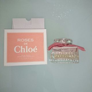 クロエ(Chloe)の新品！ 箱つき。 大人気！クロエ  ローズドクロエ オードトワレ 30ml(香水(女性用))