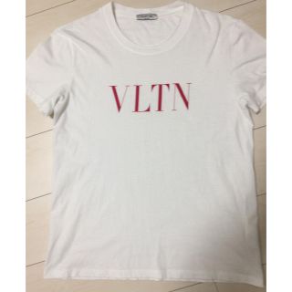 ヴァレンティノ Tシャツ・カットソー(メンズ)(レッド/赤色系)の通販 ヴァレンティノ Tシャツ・カットソー(メンズ)(レッド/赤色系)の通販