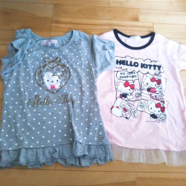 ハローキティ(ハローキティ)のキティちゃんTシャツ二枚セット キッズ/ベビー/マタニティのキッズ服女の子用(90cm~)(Tシャツ/カットソー)の商品写真